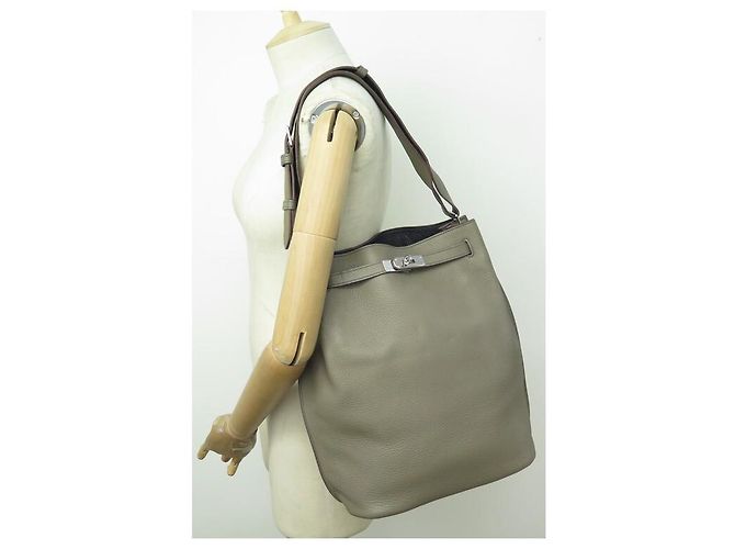 Borsa Hermès So Kelly 26 2011 BORSA A MANO SECCHIELLO IN PELLE KHAKI KHAKI KHAKI Cachi - vista 3