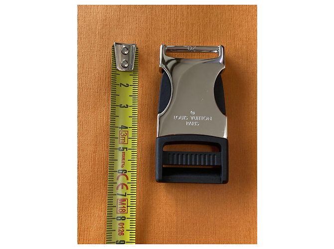 Louis Vuitton-Schnalle Schwarz Silber - Ansicht 5