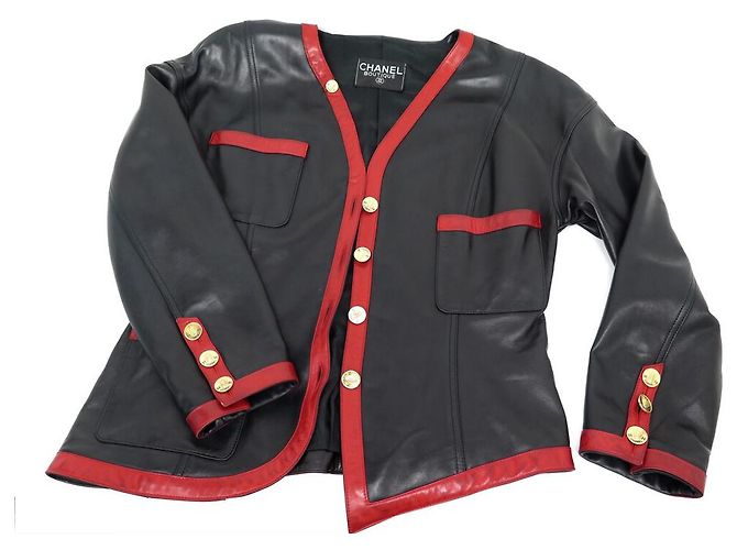 COMPLETO CHANEL NERO E ROSSO GIACCA E GONNA GIACCA E GONNA NERO ROSSO - vista 3
