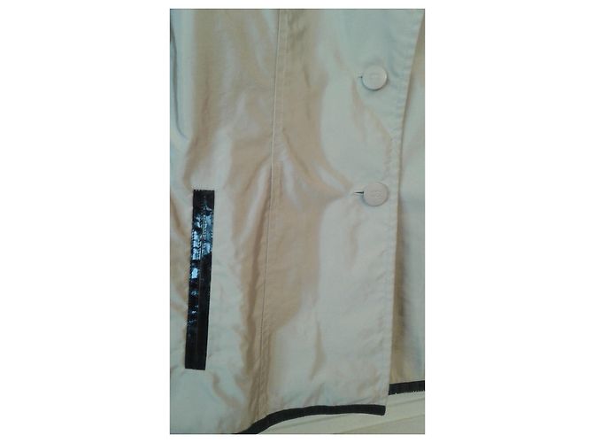 Chanel Jacke Beige aus Polyamid Größe 36 - Ansicht 9