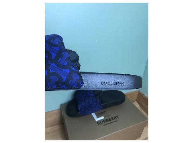 BURBERRY PROFONDO BLU ROYAL PAT - vista 3