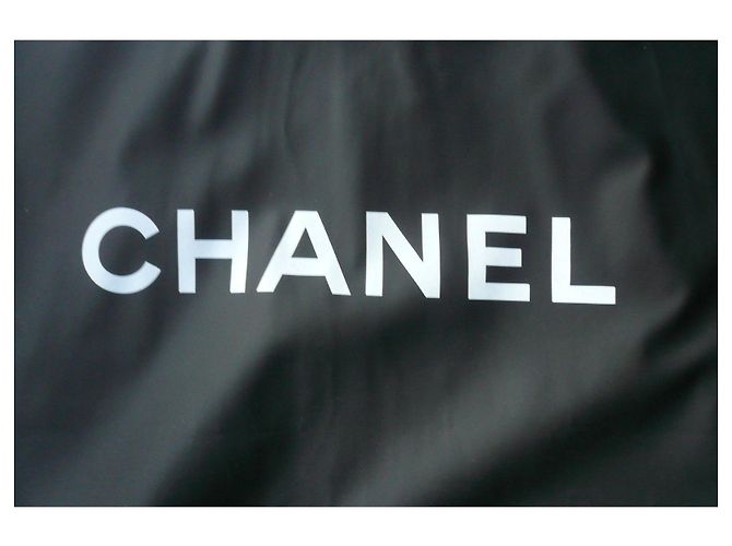 CHANEL Housse de vêtement toile imperméable Voyage TBE Noir - vue 2