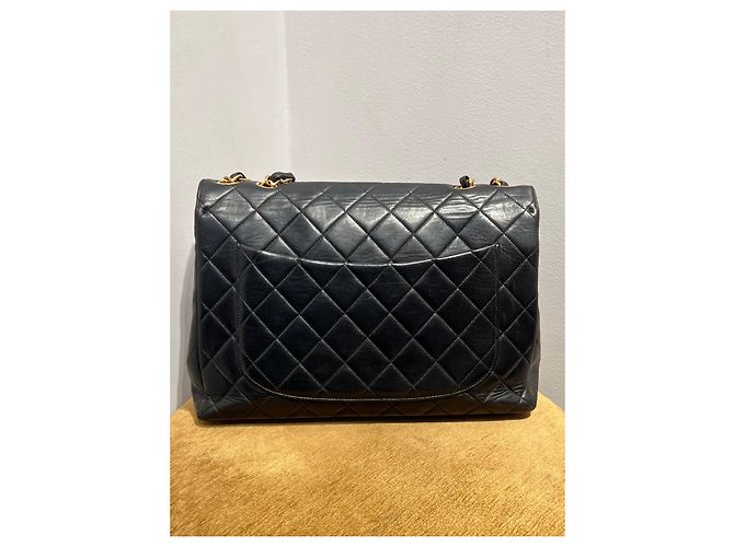Borsa Chanel in pelle d'agnello nera con finiture oro Nero Gold hardware - vista 5
