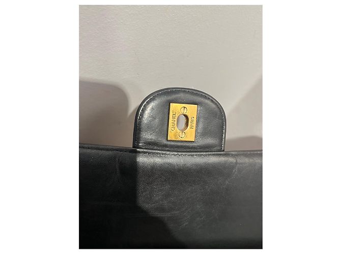 Borsa Chanel in pelle d'agnello nera con finiture oro Nero Gold hardware - vista 9