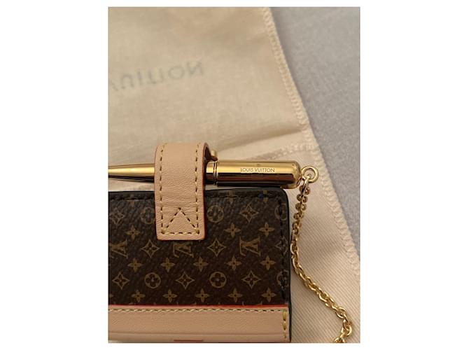 Louis Vuitton portachiavi libro lv Marrone - vista 6