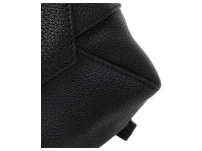 Twist Louis Vuitton Black LockMe Backpack - view 13