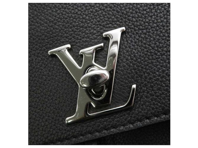 Twist Louis Vuitton Black LockMe Backpack - view 7