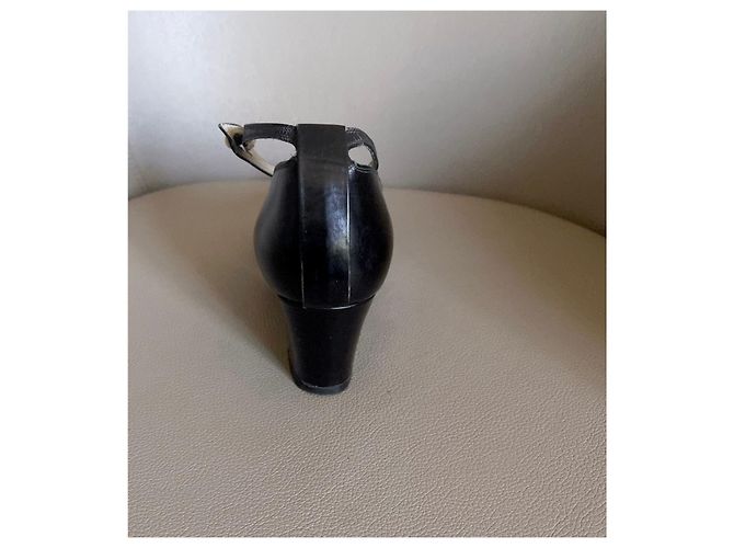 Autre Marque Fausto Santini T preto com tira no tornozelo. 38 - vista 3