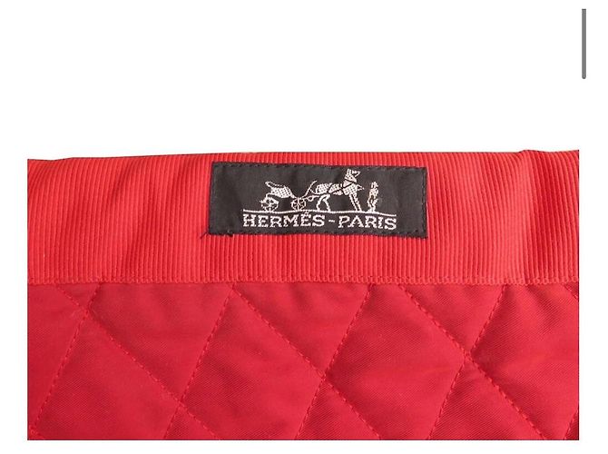 Hermès NEUF HERMES COUVERTURE DE PRESENTATION MATELASSE CHEVAL EN COTON ROUGE NEW - vue 3