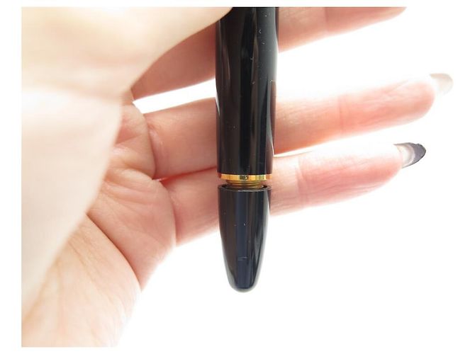 PLUMA MONTBLANC MEISTERSTUCK LEGRAND CON PISTÓN PLUMA RESINA Negro - vista 10