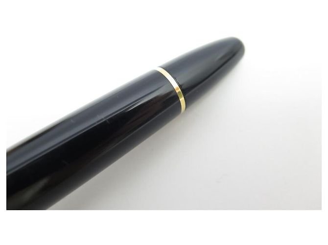 PLUMA MONTBLANC MEISTERSTUCK LEGRAND CON PISTÓN PLUMA RESINA Negro - vista 12