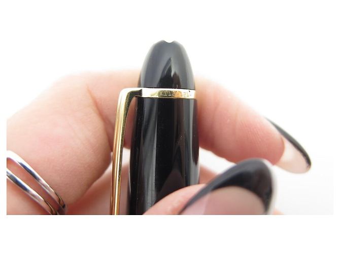 PLUMA MONTBLANC MEISTERSTUCK LEGRAND CON PISTÓN PLUMA RESINA Negro - vista 7