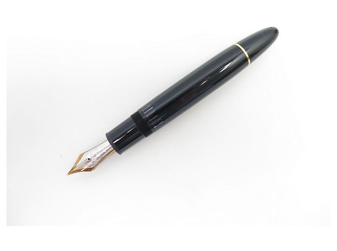 MONTBLANC MEISTERSTUCK FÜLLFEDERHALTER-STÄNDER 149 SCHREIBTISCH AUS GLASHARZ - Ansicht 2