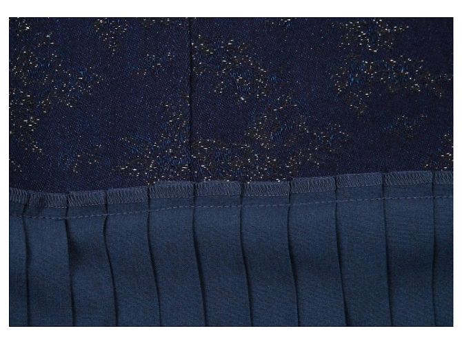 *[Comme des Garçons] tricot COMME des GARCONS Abrigo plisado de jacquard brillante intercambiable Azul marino - vista 14