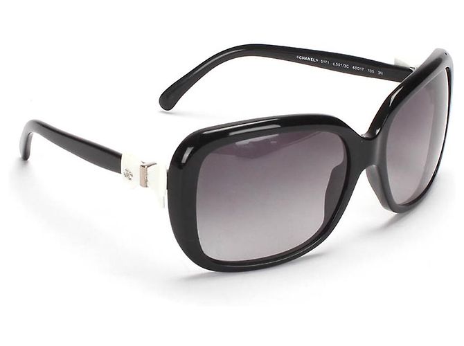 Chanel-Sonnenbrille in gutem Zustand Schwarz - Ansicht 3