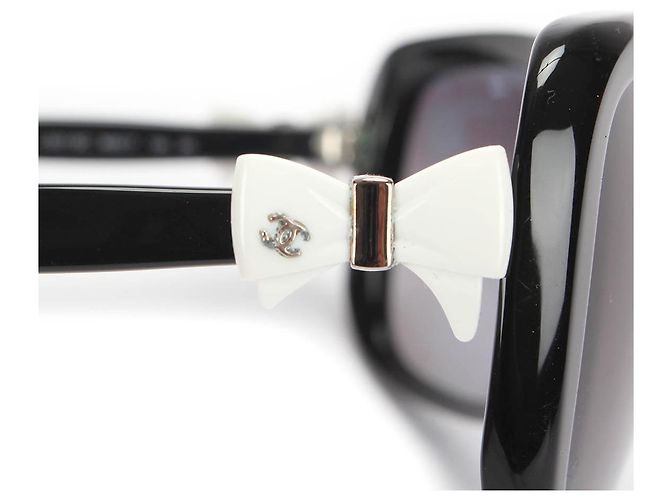 Chanel-Sonnenbrille in gutem Zustand Schwarz - Ansicht 8