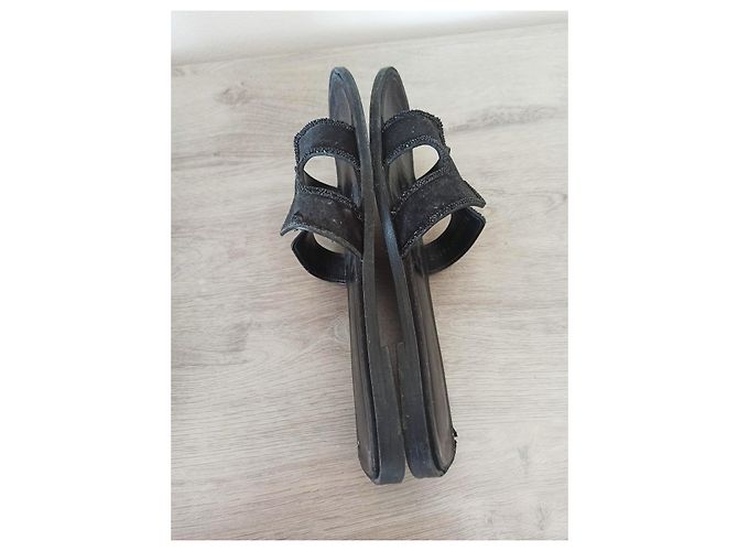 Hermès Oran Sandalen aus Leder schwarz - Ansicht 2