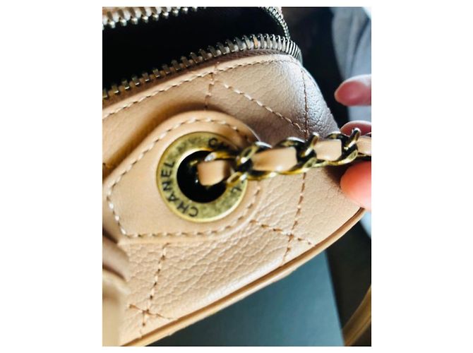 Coco Handle Borsa Chanel in pelle color sabbia - vista 5