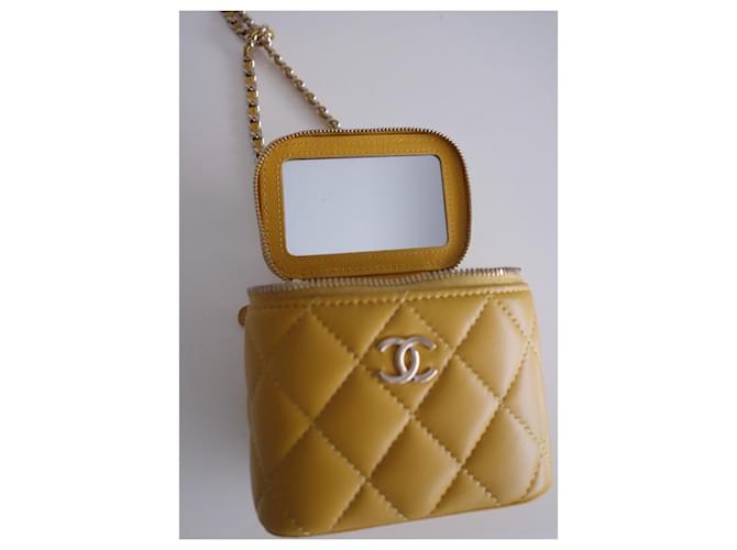 Timeless Chanel classica mini pochette gialla Giallo - vista 7