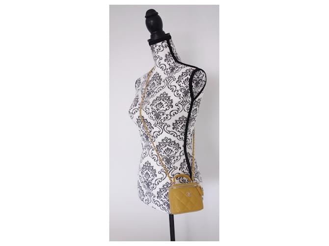Timeless Chanel classica mini pochette gialla Giallo - vista 8