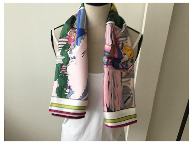Hermès lado forrado "wow" seda  90 cm Multicolor - vista 6