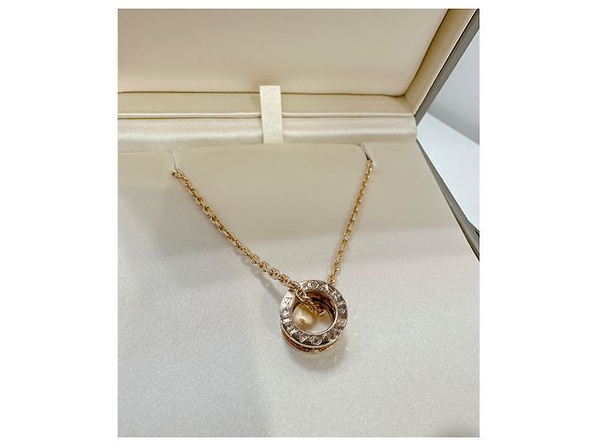 Bulgari B.Zero1 Collana con ciondolo Rock in 18 kt in oro rosa con borchie e inserti in ceramica nera Gold hardware - vista 9
