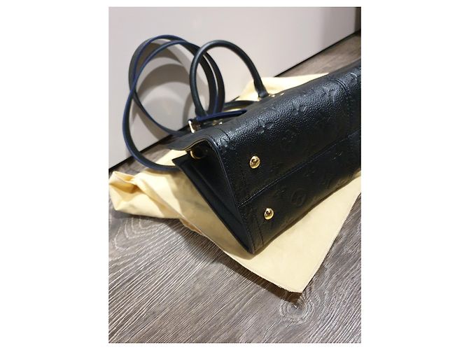 Borsa Louis Vuitton Sully PM in pelle nera Nero - vista 4