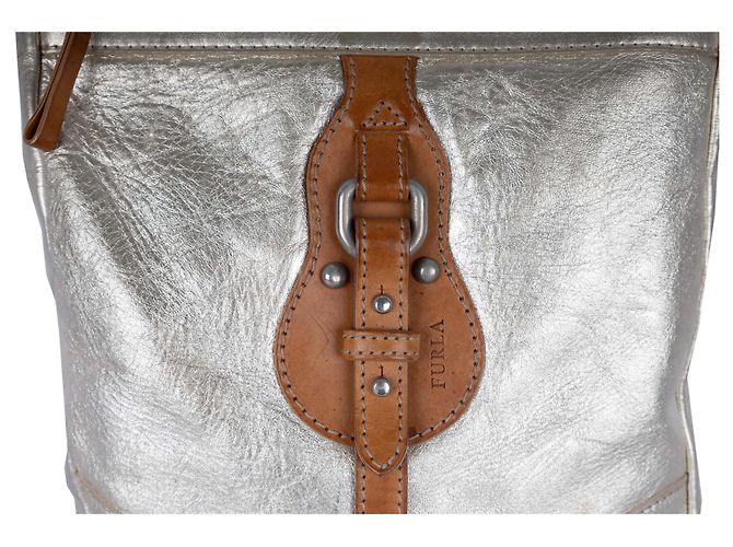 Borsa a tracolla Furla metallizzata dorata D'oro - vista 3