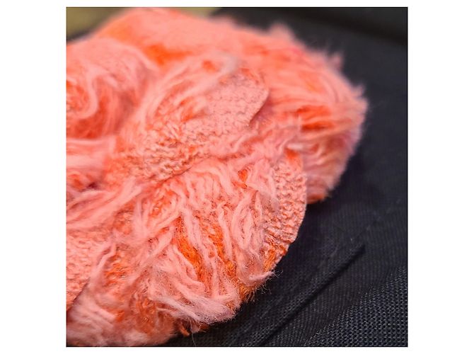 Chanel Kamelie Boucle Brosche Koralle - Ansicht 5