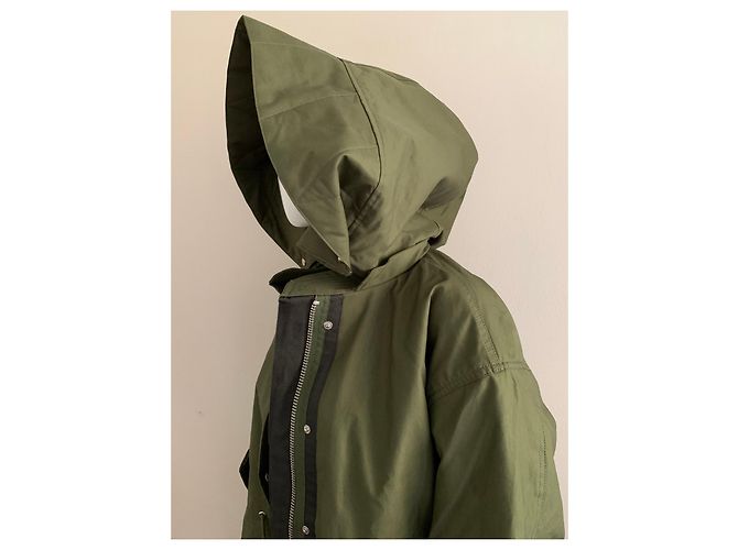 Tory Burch parka verde grande - vista 13