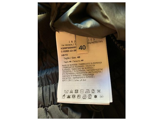 Moncler Schwarzes Nylonkleid - Ansicht 5