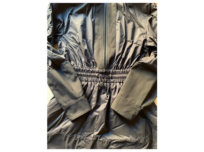 Moncler Schwarzes Nylonkleid - Ansicht 7