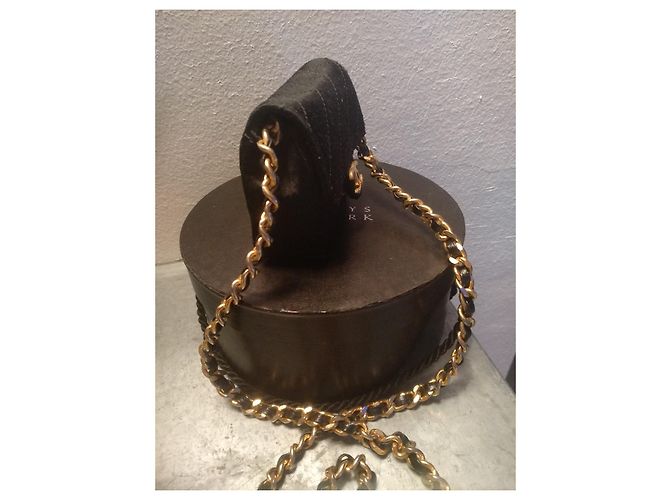 2.55 Borsa Chanel 255 Mini Nera in Satin Nero - vue 9