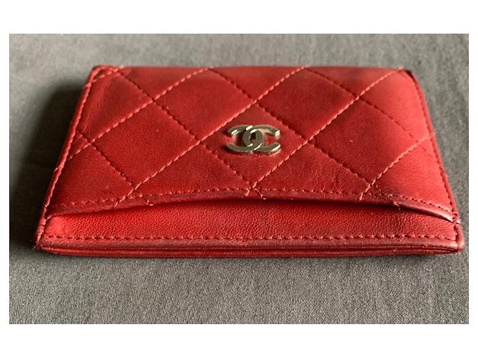 Chanel tarjetero Classique atemporal Roja - vista 14