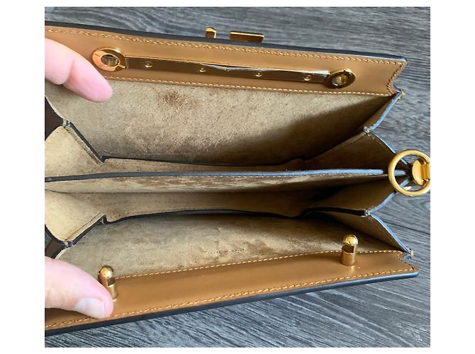 Borsa a tracolla Fendi Touch in pelle sabbia Marrone chiaro - vista 5