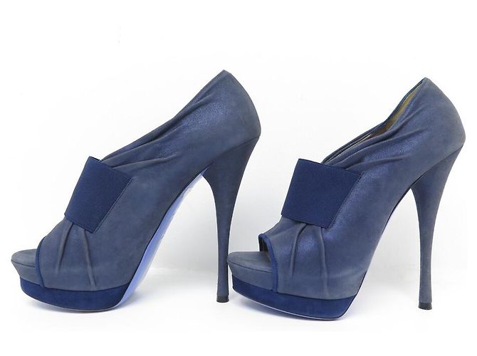 VERSACE SCHUHE PUMPS MIT ABSATZ 39 IT 40 DE PUMPSCHUHE AUS BLAUEM WILDLEDER - Ansicht 2