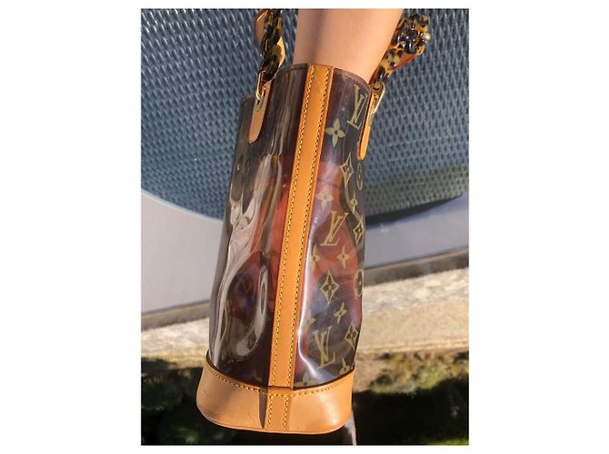 Borsa tote Louis Vuitton Monogram Vinyl Ambre Cruise Marrone chiaro Marrone scuro - vista 10