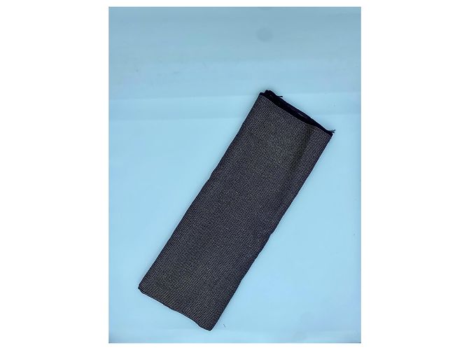 Yves Saint Laurent Fular gris de Yves-Saint-Laurent - vista 9