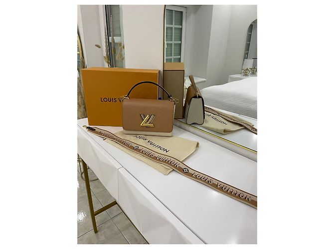 Louis Vuitton Twist MM Handtasche Leder Creme Haselnuss - Ansicht 2