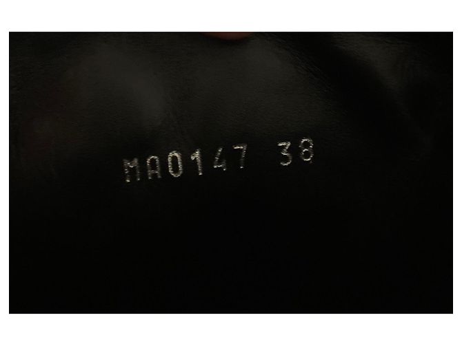 botas Louis Vuitton Monogram en relieve Negro - vista 8