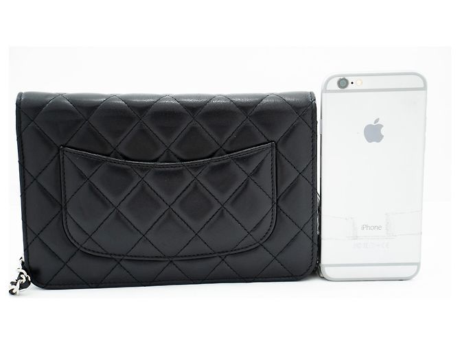 Wallet On Chain CHANEL Portafoglio classico nero su catena Borsa a tracolla WOC Pelle di agnello - vista 3