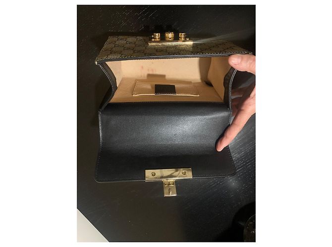 Borsa Gucci Padlock GG Supreme Bee Beige - vista 7