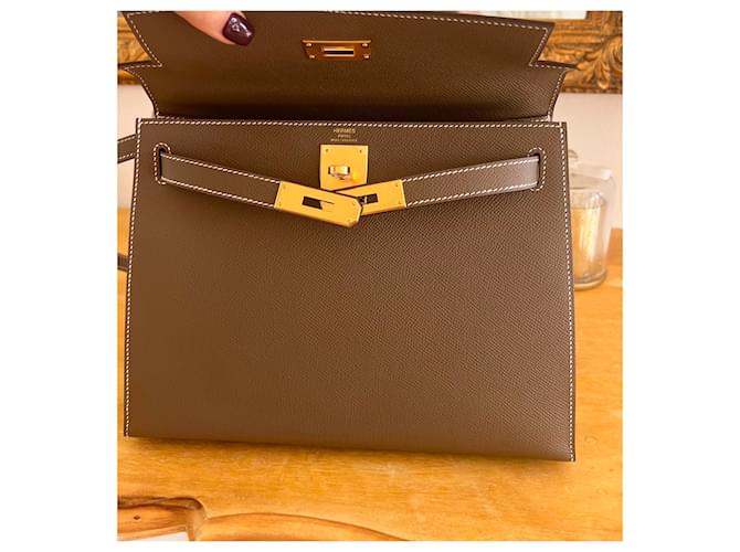 Hermès Kelly 28 Epsom Scellier Beige Grigio Marrone chiaro - vista 7