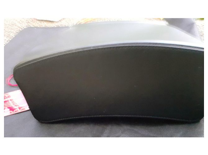 Borsa a mano Cartier Trinity in pelle nera Nero - vista 6