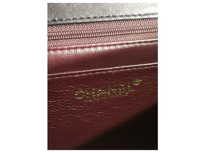 Vintage Chanel Kleine Lammledertasche GHW Schwarz - Ansicht 3