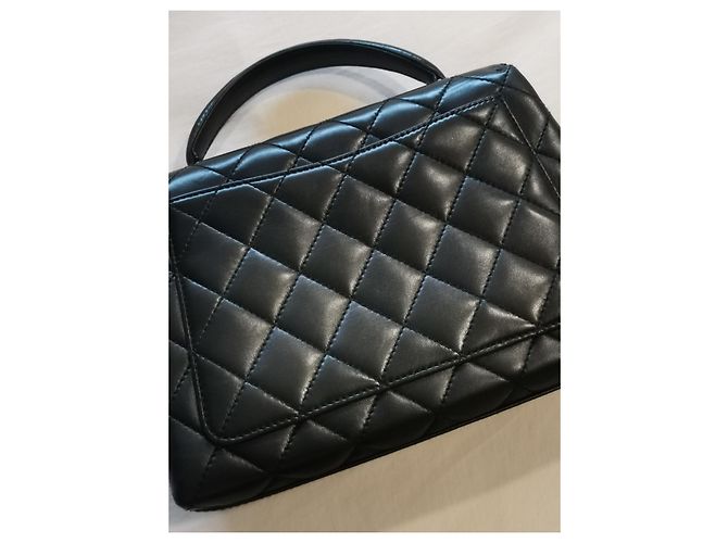 Vintage Chanel Kleine Lammledertasche GHW Schwarz - Ansicht 7