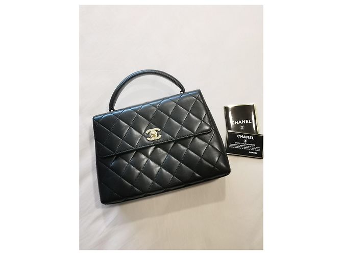 Vintage Chanel Kleine Lammledertasche GHW Schwarz - Ansicht 8
