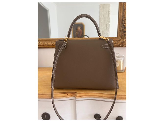 Hermès Kelly 28 scellier epsom étoupe Beige Grigio - vista 4
