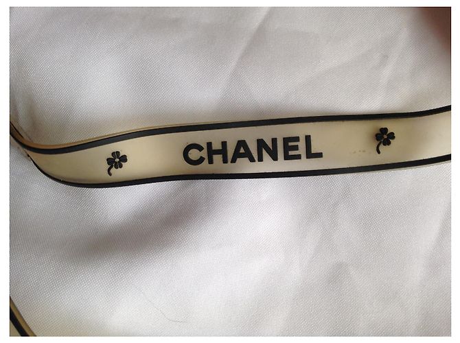 Chanel transparenter Kunststoffgürtel mit silberner Schnalle 85 cm - Ansicht 6