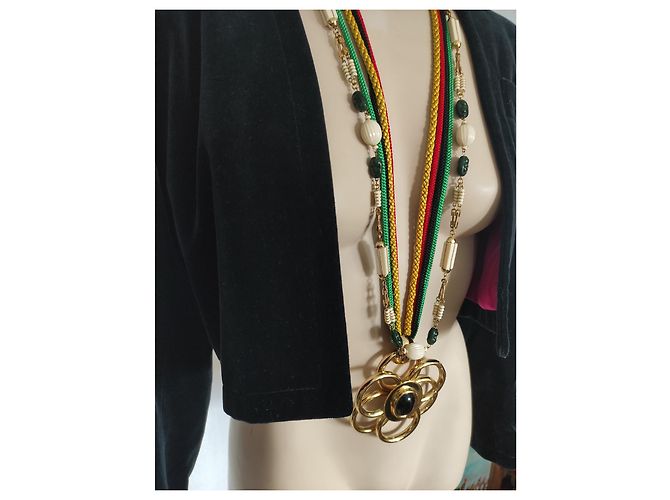 Collana Christian Dior C con Cabochon Nero e Cordini di Seta Multicolore - vista 8